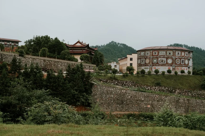 Doskung Palace Wall