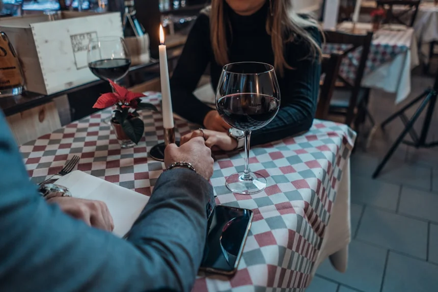 Indoor Date