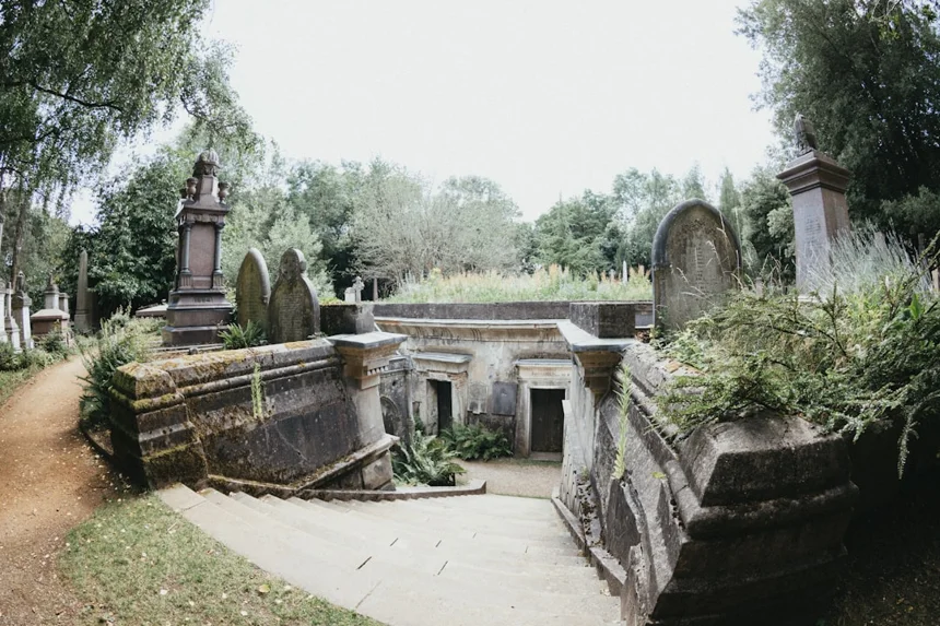 Royal Tombs