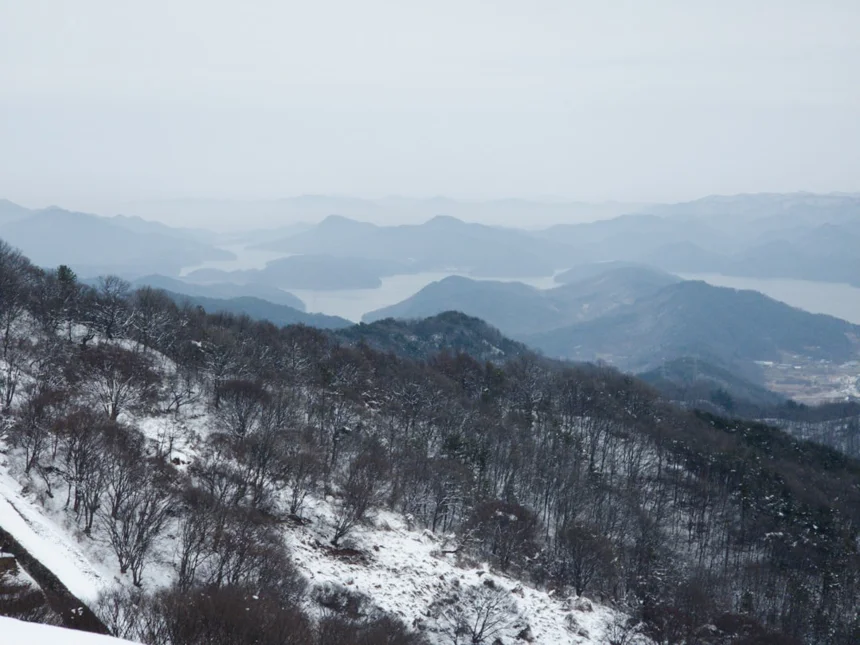 Taebaek Mountains