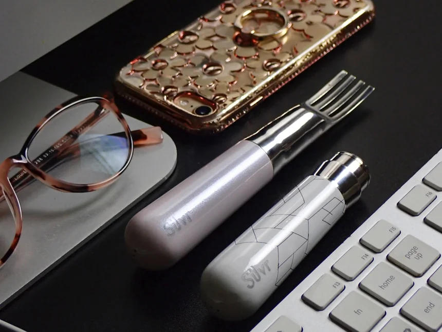 必需 (Essentials)