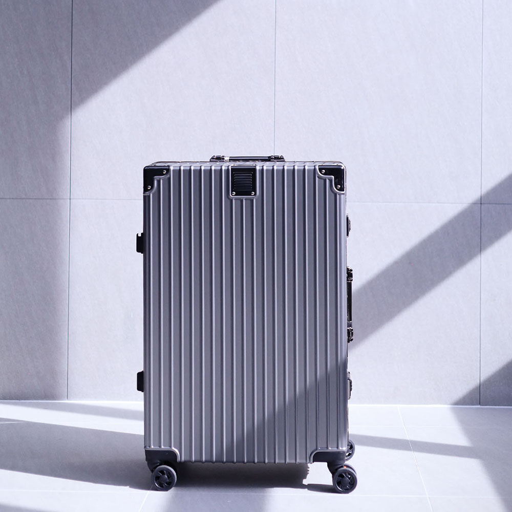 추천 인기 리모와 여행가방 7종 지금 바로 선택하세요!