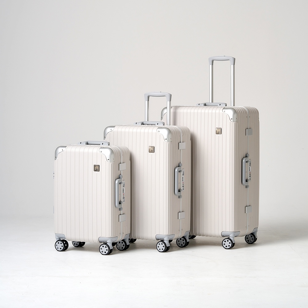 “시그니처 프레임형 68cm(24인치) 여행용캐리어 여행가방” 진짜 추천템