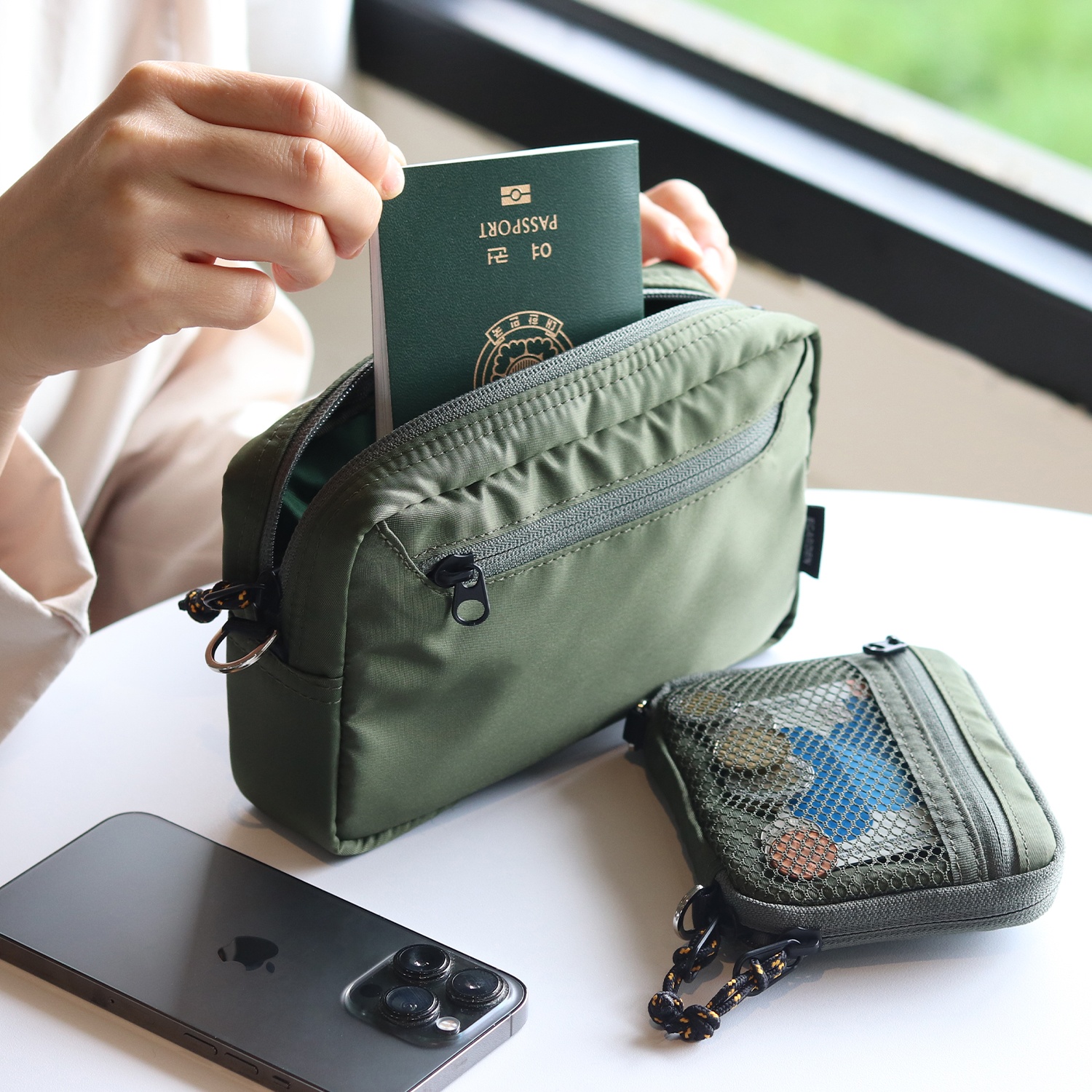 “에가든 트래블러 여행용 파우치 다용도 크로스백 겸용” 추천템 엄마들이 선택한 이유