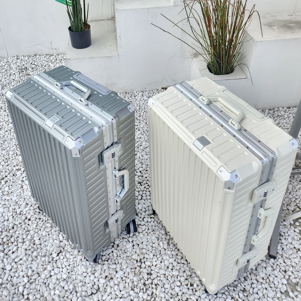 여행용 캐리어 알루미늄 폴리카보네이트, 필수템으로 추천하는 이유